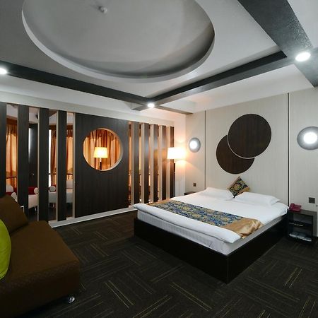 Zolo Hotel Улан-Батор Екстер'єр фото