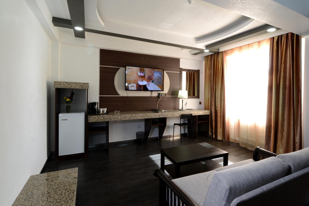 Zolo Hotel Улан-Батор Екстер'єр фото