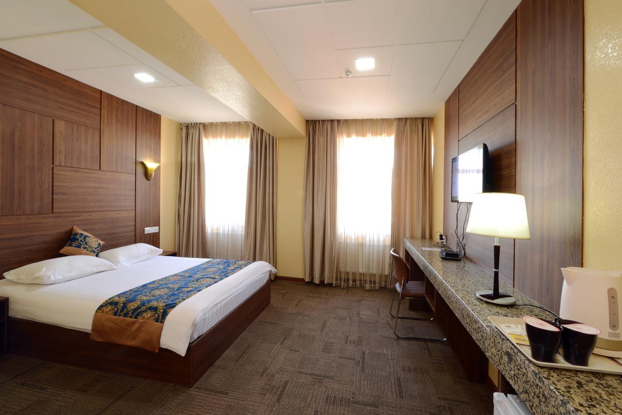 Zolo Hotel Улан-Батор Екстер'єр фото
